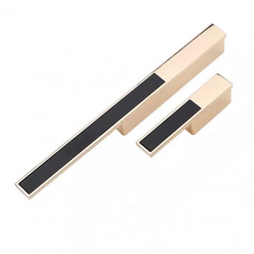 مقبض عصري أنيق بلمسة ذهبية فاخرة