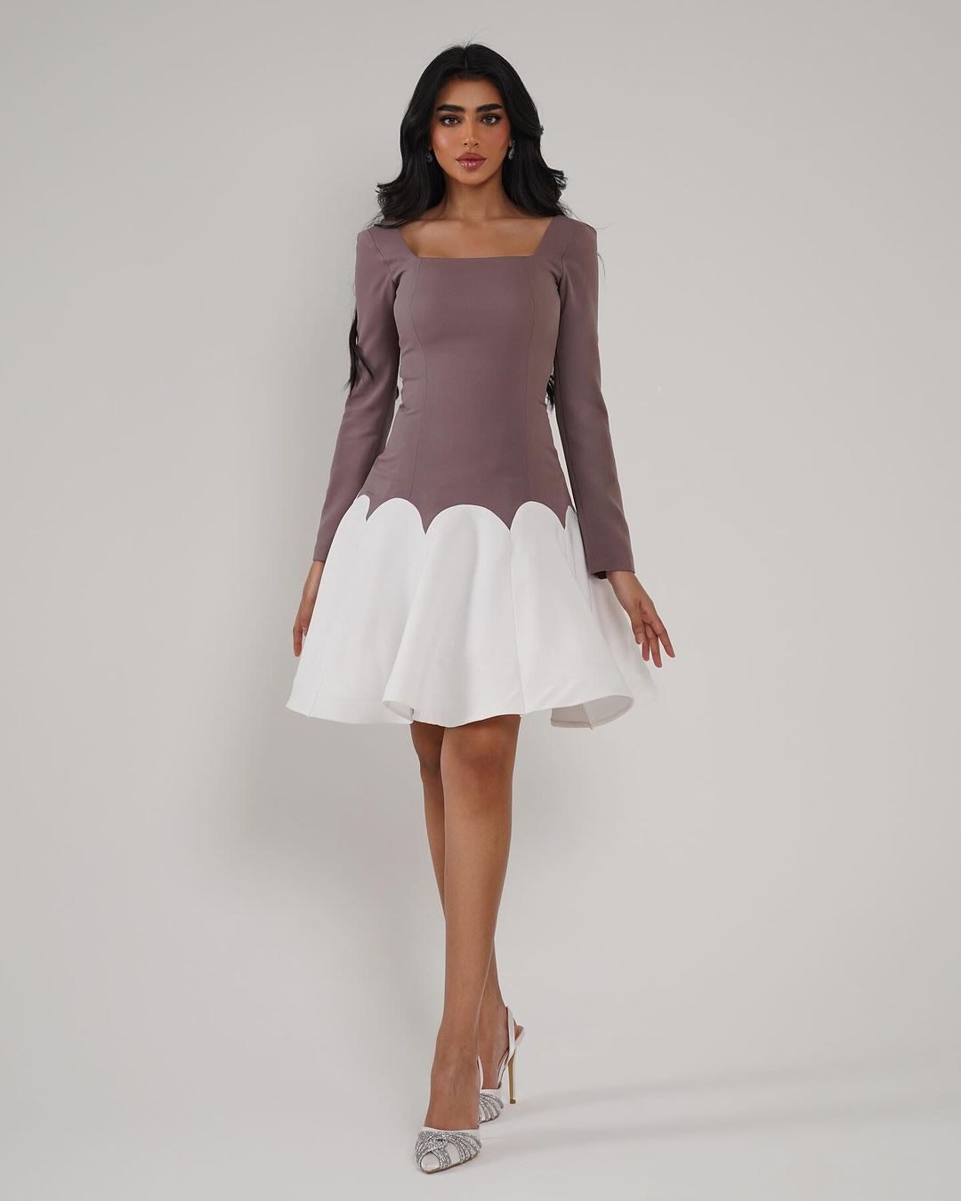 فستان بني ميد