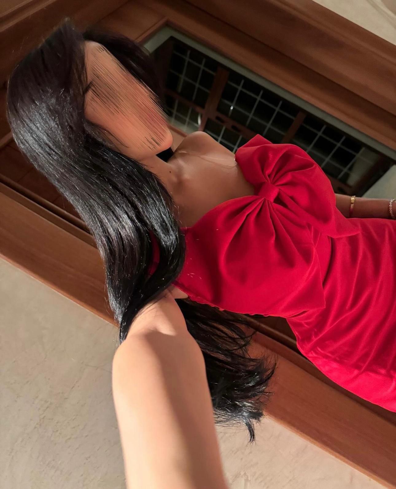 فستان  احمر