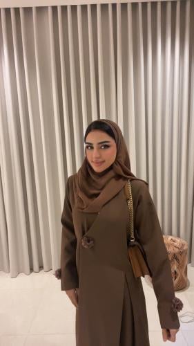 عبايه بني