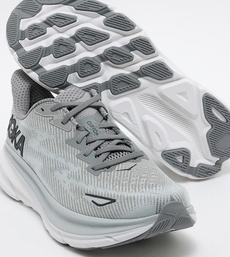 HOKA Clifton 9