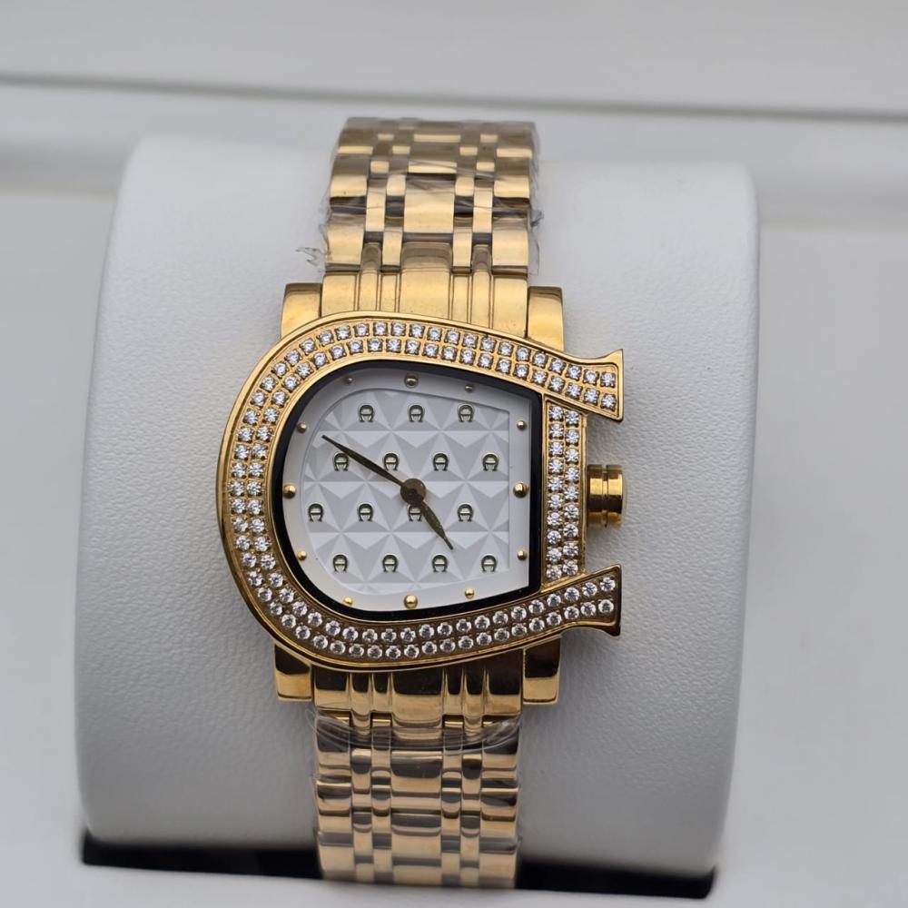 ساعة نسائية أجنر AIGNER ماستر كواليتي