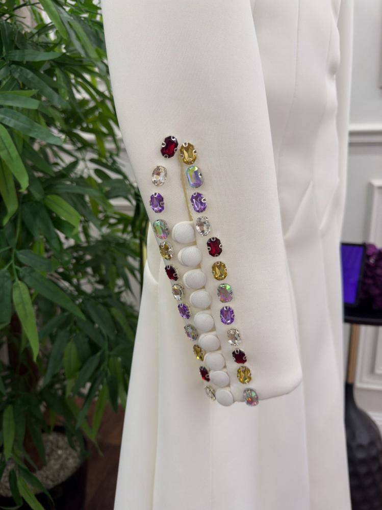 فستان طبي تطريز يدوي