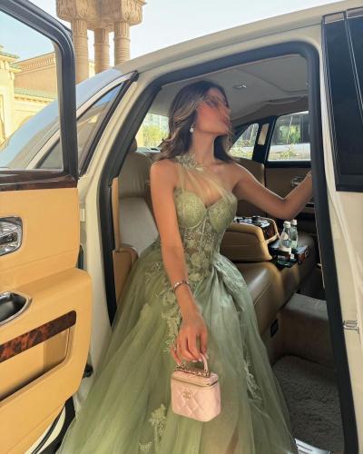 فستان سهرة تفاني مميز