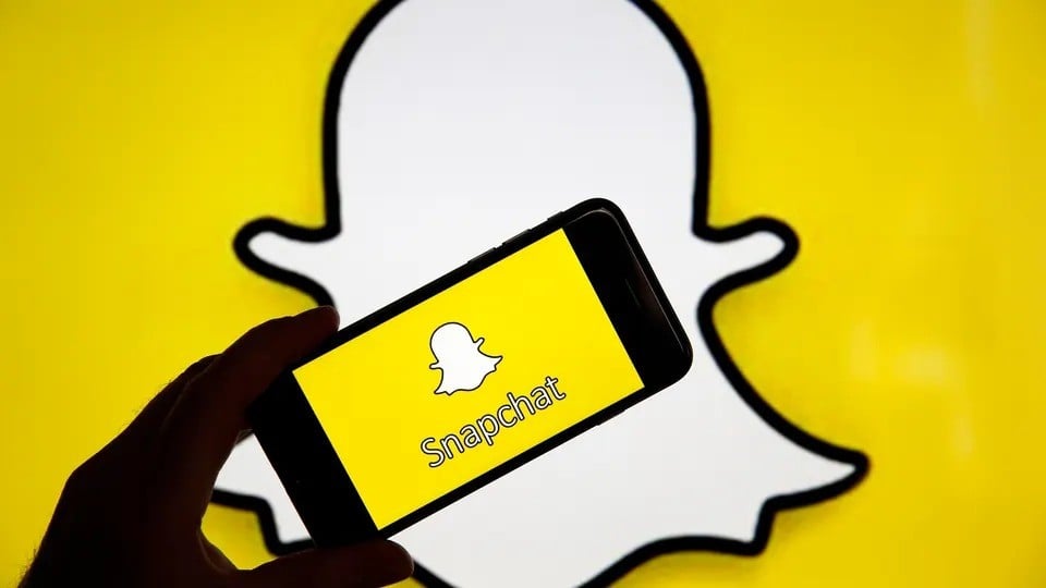 الفرق بين سناب بلس وسناب العادي