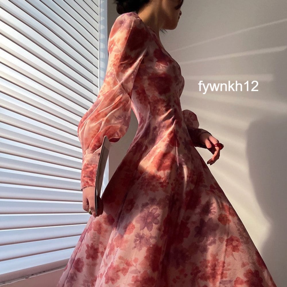 فستان مورد بأكمام فانوس