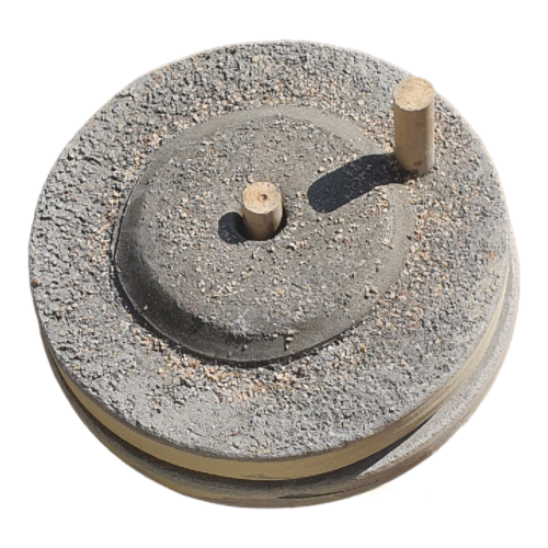 رحى.مطحنه تقليديه