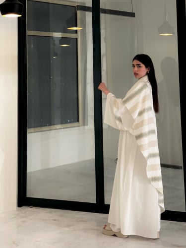 Scarfed Abaya