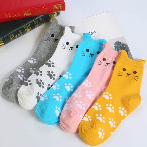جوارب قصيرة طبعات قطط- (مقاس 36-39)