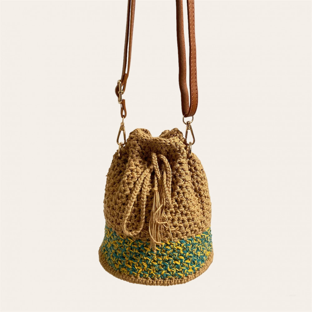 X-Gold Shimmer Rainbow Bucket Bag — Shimmer Rainbow — Tambonita