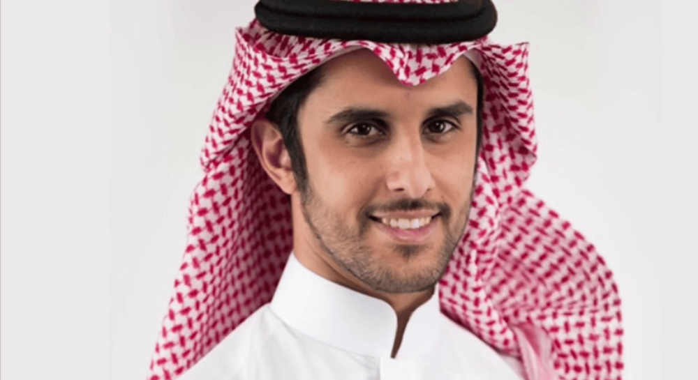 أفضل أشمغة رجالية لإكمال الزي السعودي