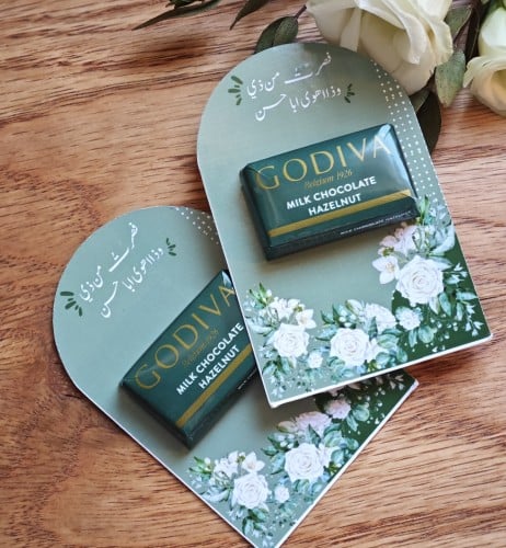 كرت تهنئة مع شوكلاتة