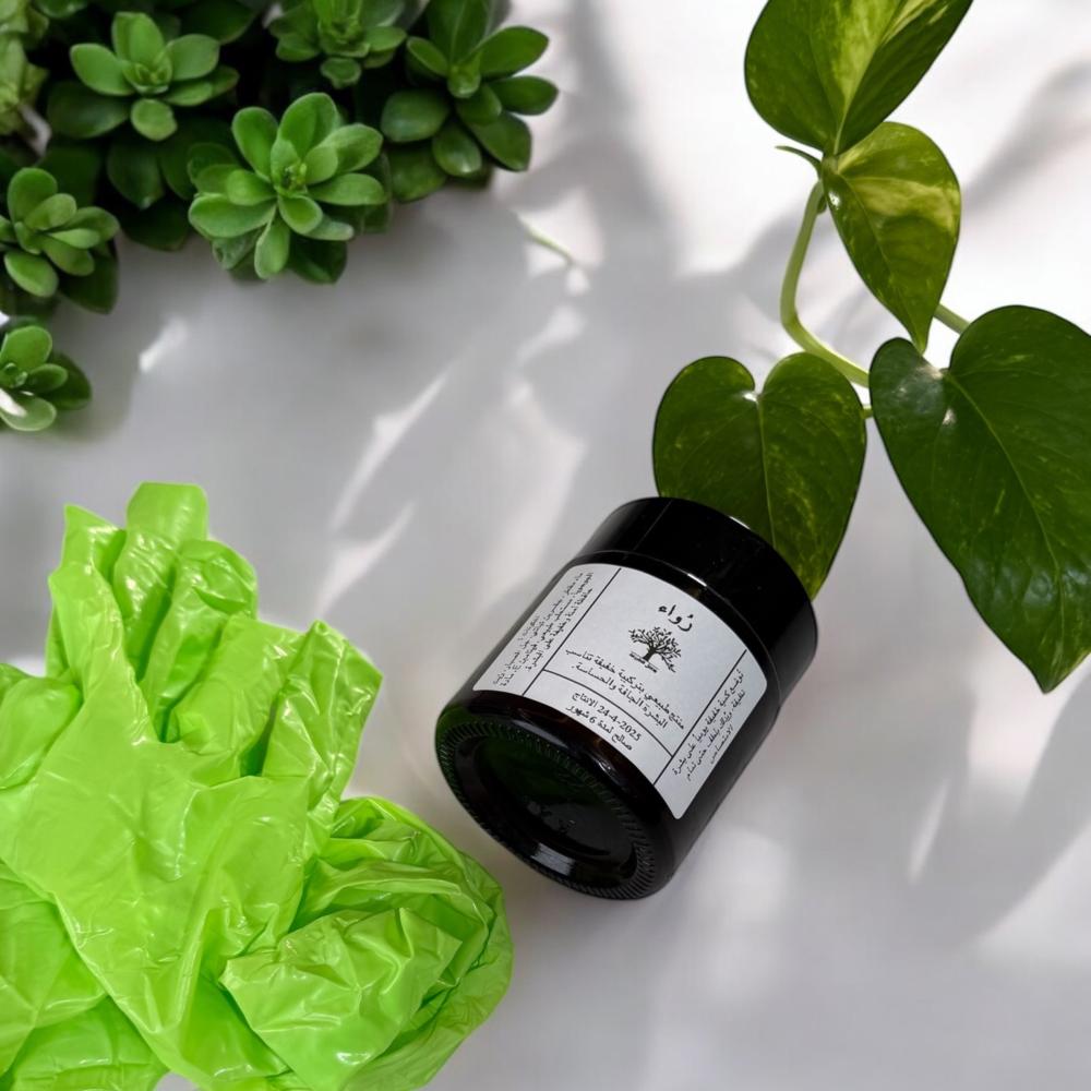 كريم ترطيب علاجي بلمسة احترافية | تركيبة طبيعية بدون فازلين أو بارافين يعمل الكريم على تهدئة التهيج