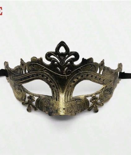 قناع البندقية ذهبي