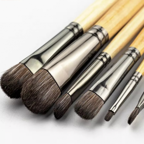 Artist brush