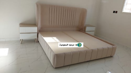 سرير متوفر عدة مقاسات