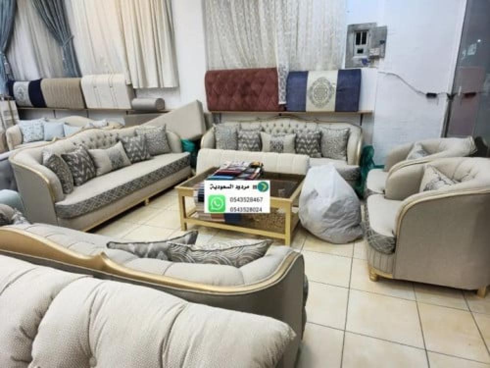 طقم كنب داخلي يكفي 7 أشخاص MS_ID_LSF_0019