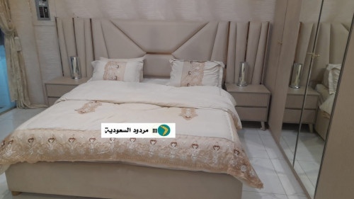 سرير متوفر عدة مقاسات