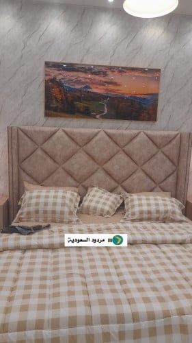 سرير متوفر عدة مقاسات