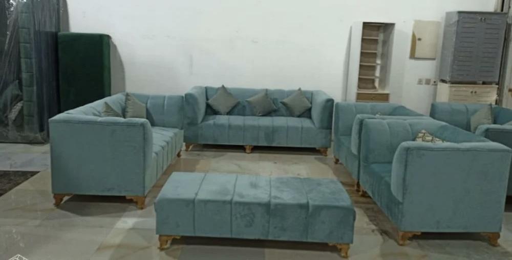 طقم كنب داخلي عصري متكامل بتصميم هادئ ووسائد أنيقة مكون من كنبة ثلاثية + كنبة ثنائية + 2 كرسي - اللون أخضر زيتى - MS_ID_SET_00062
