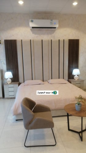 سرير متوفر عدة مقاسات