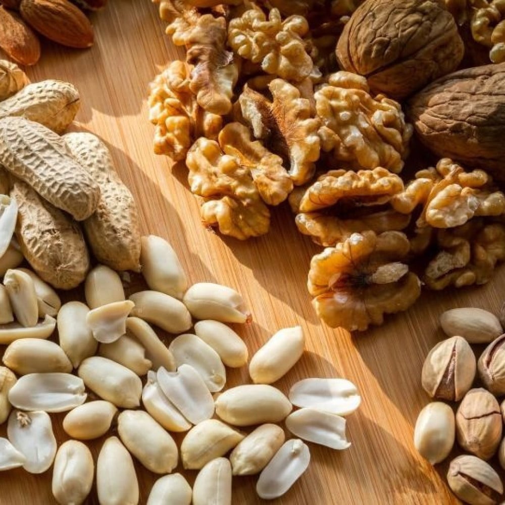 مكسرات الذواقة الغنية بالعناصر الغذائية والبروتينات والفيتامينات