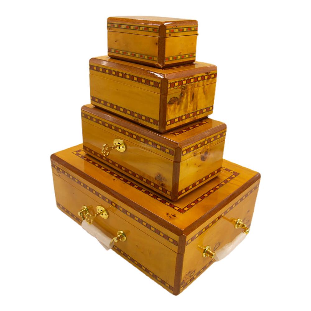 صندوق خشبي كلاسيك