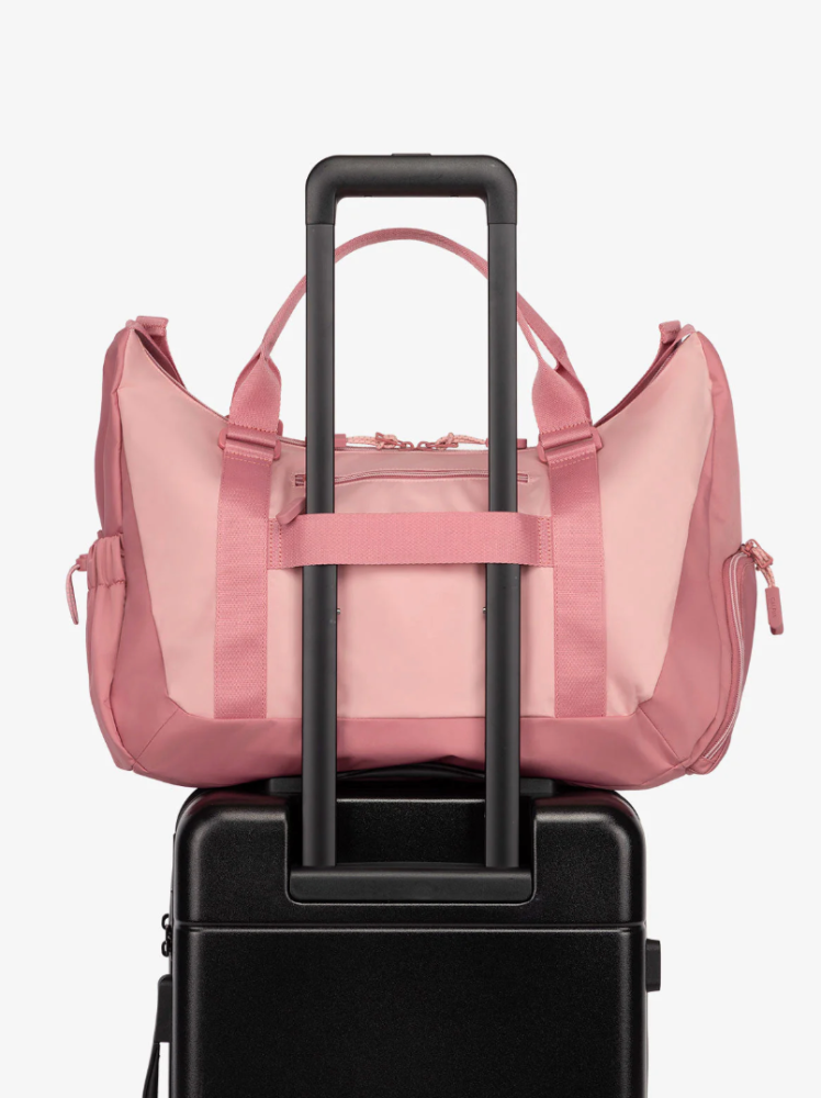 حقيبة النادي العملية وردي