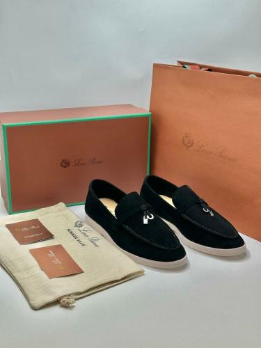 Loro Piana Black and white