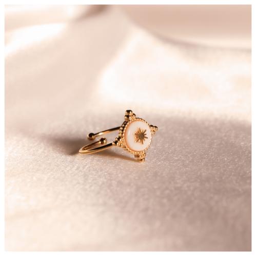 Snowflake ring