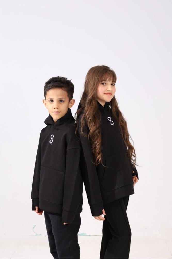 هودي أطفال اسود بكتابة من الخلف