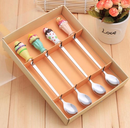 ملاعق ايسكريم