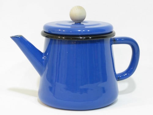 إبريق ازرق غطاء خشب