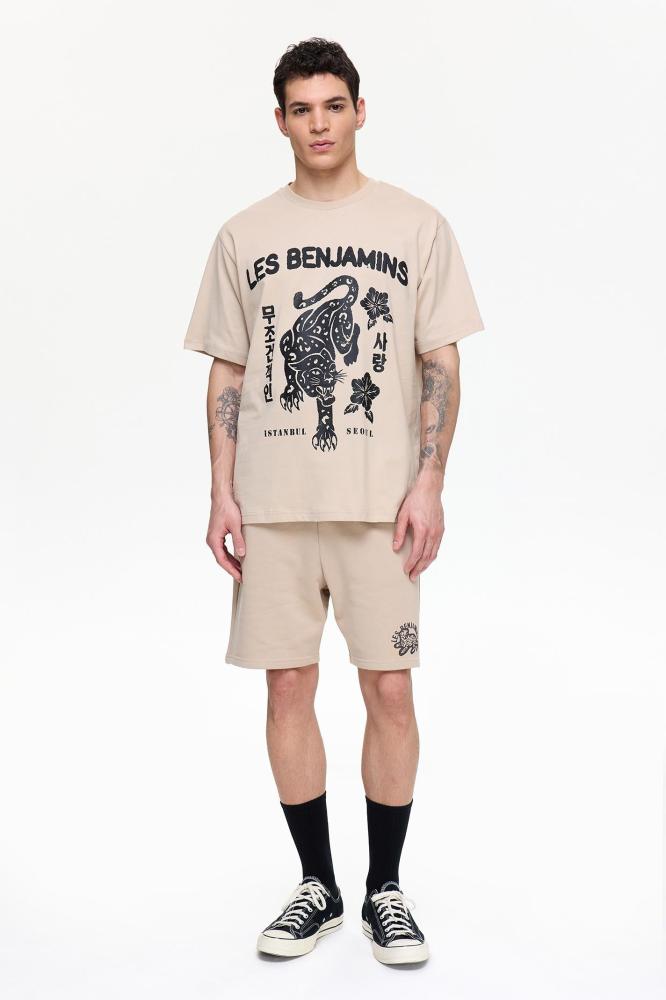 تي شيرت رجالي تصميم عصري وراحة يومية قماش قطني فاخر بيج Les Benjamins