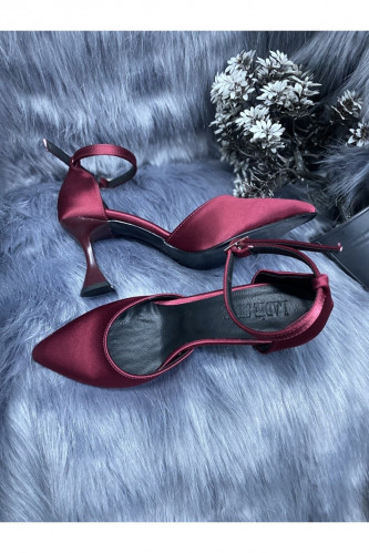 حذاء نسائي أحمر داكن ساتان للسهرة من ladieshoe - أ...