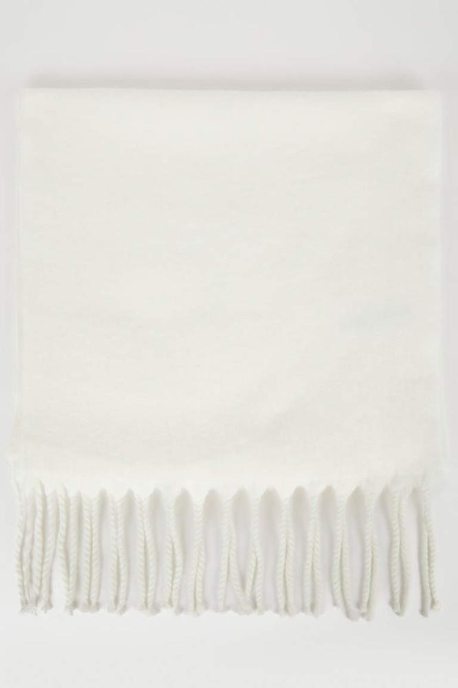 وشاح نسائي ناعم الملمس باللون الأبيض من DeFacto