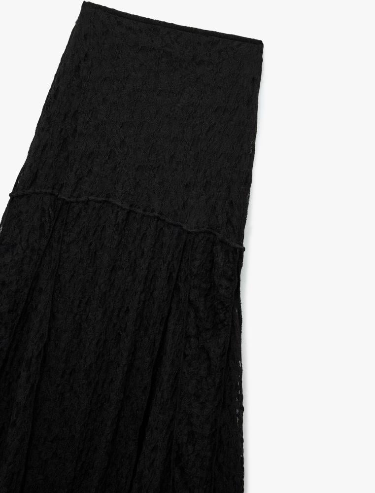 تنورة دانتيل سوداء متوسطة الطول بتفاصيل درزات راقية Koton تركي أصلي