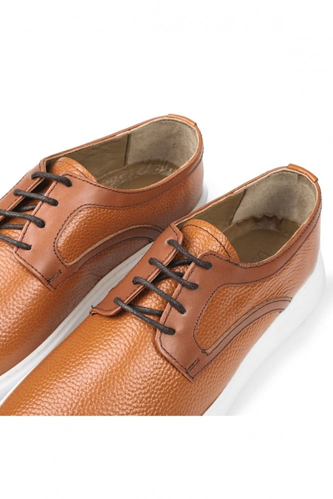 حذاء رجالي رياضي خفيف من Ducavelli- أصلي