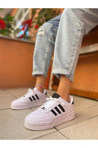 Dassler White Black Sneakers أحذية رياضية