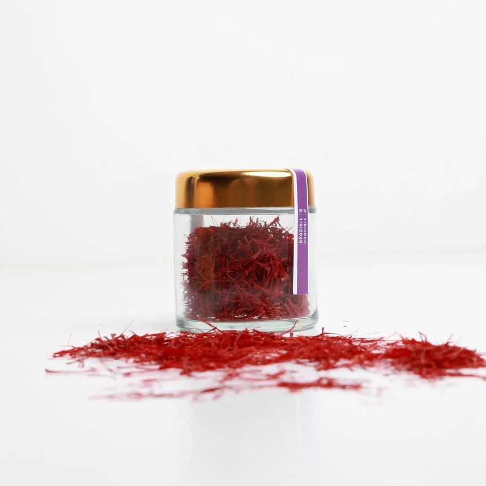 كيف تعرف الزعفران الاصلي؟ 7 علامات  تميز الحقيقي عن المغشوش  (دليل شامل 20225)