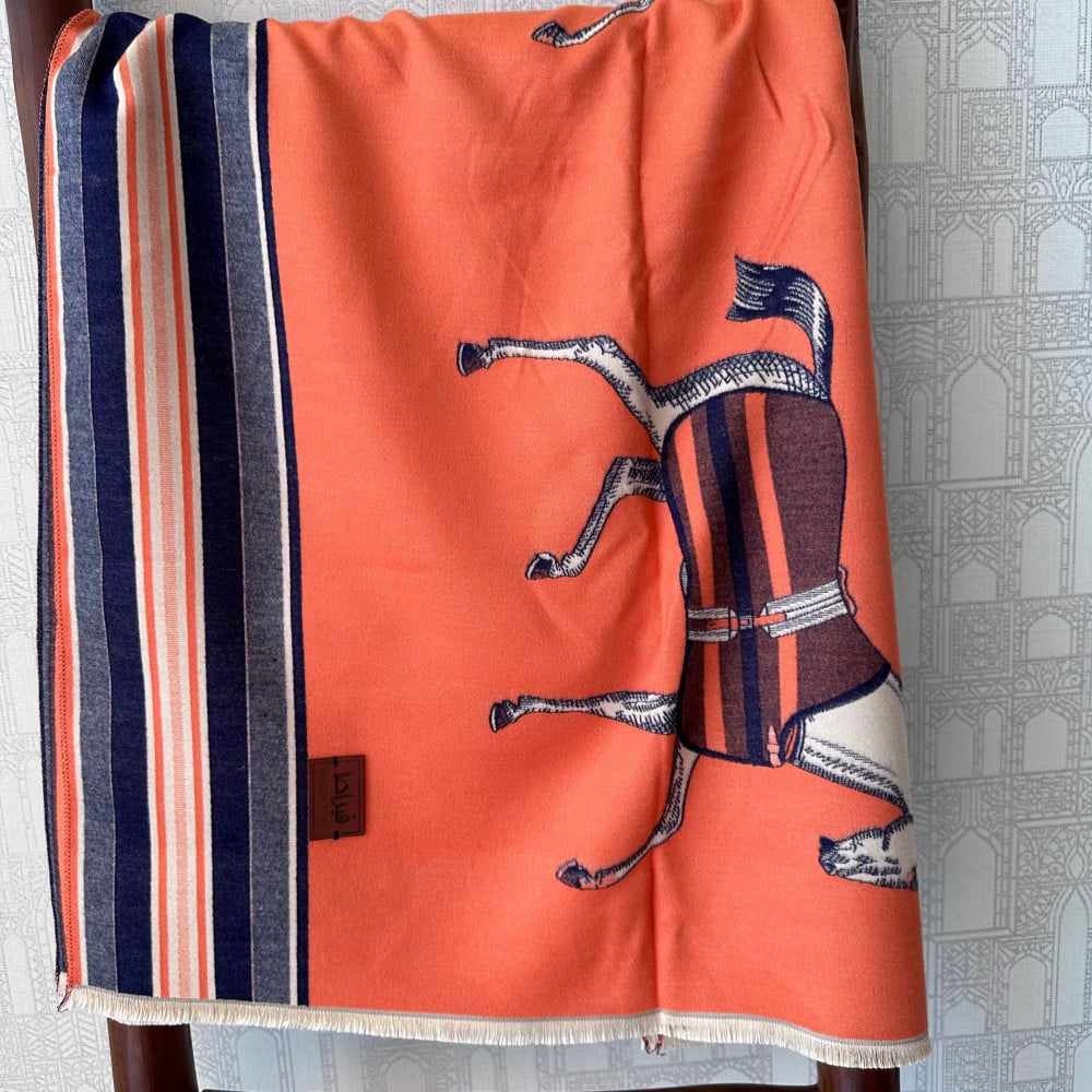 Thick Scarf with Wildlife symbols