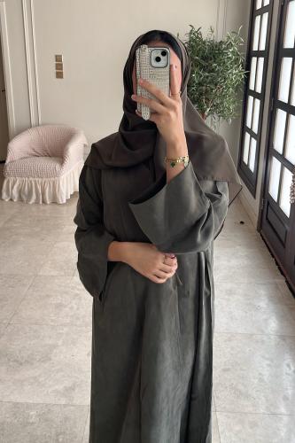 عباية حرير مغسول زيتي