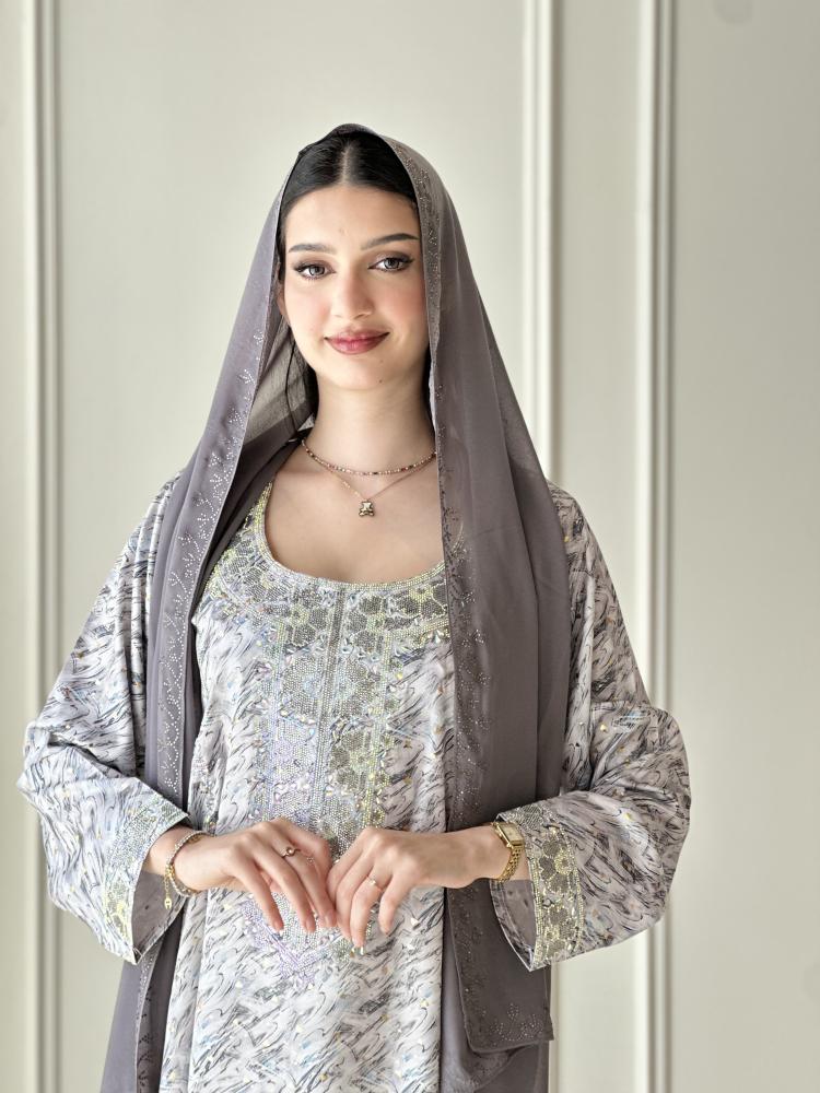 مخور بهاء مطرزة مع طرحة