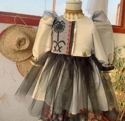 فستان التاسيس