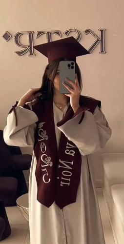 عبايه تخرج طقم كامل