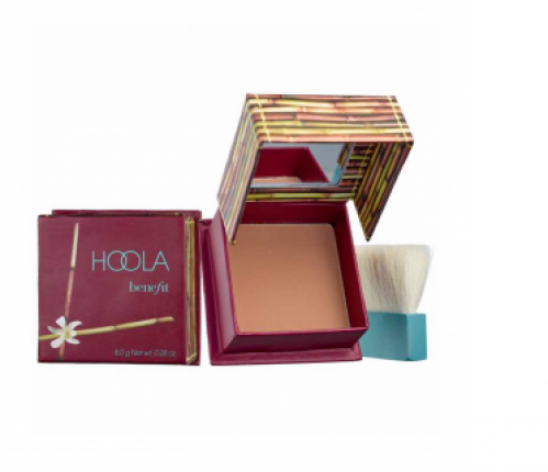 بودرة برونزر هولا من بنفيت