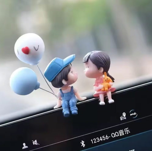 زينة الزوجين الكرتوني للسيارة