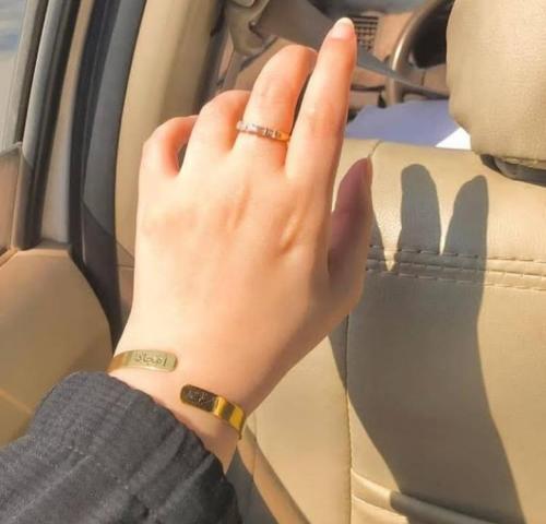 أسوارة الذكريات الجميلة - بالاسم و التاريخ