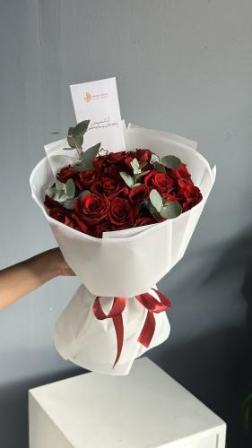 باقة الجوري الاحمر