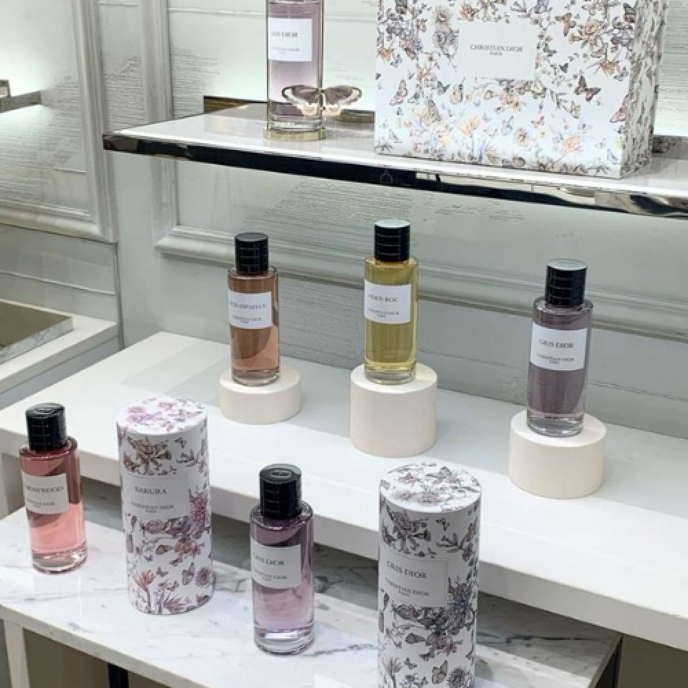 الفرق بين أو دي بارفان وأو دي تواليت | دليلك الشامل من متجر فانيلا للعطور